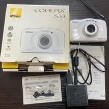 ニコン　Nikon COOLPIX S33 USED 白　デジカメ　カメラ　充電器　バッテリー　SDカード　説明書　箱　動品_画像9