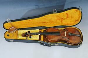  Manufacturers unknown violin 4/4 (515 case attaching .. present . Germany made 