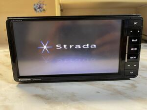 パナソニック ストラーダ CN-RE03WD メモリーナビ DISC/ TV / iPOD / SD / USB / BLUETOOTH [B133] 