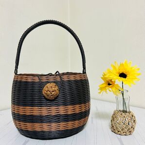 クラフトバンド クラフトバック 底の丸いコロンとした可愛いバックです。オールシーズン使用可能 黒蜜色