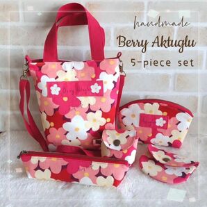 限定1セット☆*。Berry Aktuglu 5点セット ☆*。ピンクFlower柄