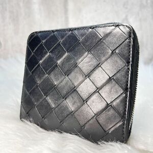 極美品 現行品 ボッテガヴェネタ BOTTEGA VENETA マキシイントレ コンパクトウォレット ラウンドジップ 黒 メンズ