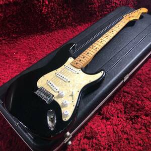  электрогитара Fender Stratocaster Fernandes балка колено OLDS черный жесткий чехол Japan Vintage музыкальные инструменты рабочее состояние подтверждено 