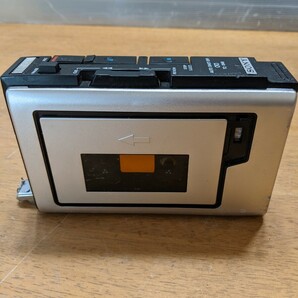 IY1441 SONY TC-1040 カセットレコーダー カセットデッキ ケース付/動作未確認 現状品 JUNK の画像1