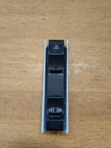IY1550 SONY PlayStation5コントローラー充電スタンド CFI-ZD01 PS5 充電器 コントローラー/ソニー/プレステ5/スタンド 現状品 JUNK