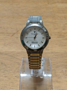 IY1601 Izax Valentino IVG-650-1 / wristwatch / clock / watch /Watch/ Isaac Valentino operation not yet verification present condition goods JUNK free shipping 