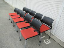 内田洋行　会議椅子　１０脚セット　折り畳み式　キャスター付き　お届先限定　兵庫県加古川市より１００Km以内の方にお願いします。_画像1