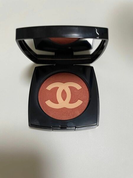 CHANEL チーク