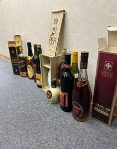 [EKA-9.3AT]1 jpy start sake summarize secondhand goods long-term keeping goods whisky brandy liqueur one part fluid leak equipped old sake foreign alcohol collection 