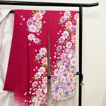 着物月花　銀通し　銀駒刺繍　可憐な薔薇　振袖　正絹　銀糸　ガード加工　ki1580_画像6