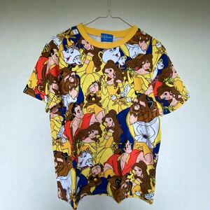 東京ディズニーリゾート 美女と野獣 総柄 Tシャツ Sサイズ ポット夫人 ガストン ルミエール