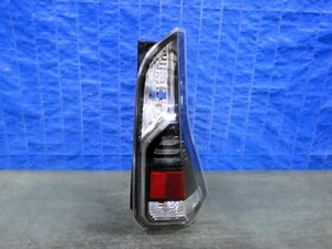 S1159　セレナ　e-POWER　C27　前期　右テール　LED　220-23766　美品