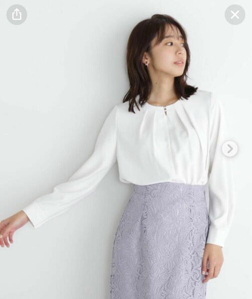 NATURAL BEAUTY BASIC ミニパールネックブラウス　24SS