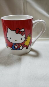サンリオ　キティちゃん　ハローキティ　マグカップ　コップ　陶器製　2018年　 HELLO KITTY 　食器　コレクション