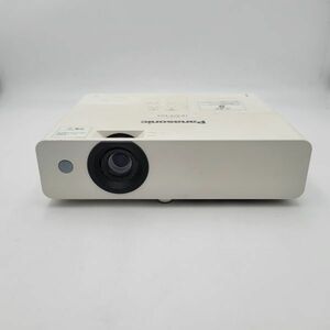 ★起動確認済み★ Panasonic LB423 XGA 液晶プロジェクター 中古 (6784)