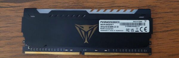 パトリオットメモリ DDR4 3600MHz PC4-28800 32GB (1 x 32GB) デスクトップ用メモリ 中古