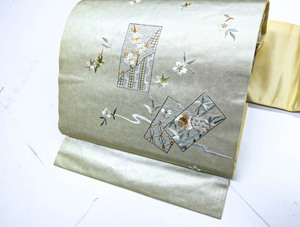 《京都一輝堂》【着物】九寸名古屋帯 西陣織 色紙に古典花刺繍 23B-2671