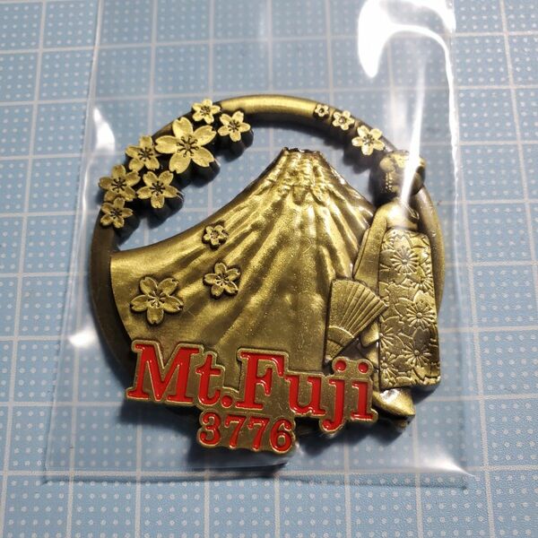 富士山 Mt.Fuji 3776 彫刻風マグネット