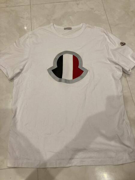 Lサイズ】モンクレール　MONCLER 半袖Tシャツ　ホワイト　センターロゴ