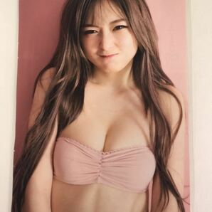 [150μフィルム厚手ラミネート加工］ ゆうちゃみ6ページ 雑誌の切り抜き ビキニ水着 グラビアの画像6