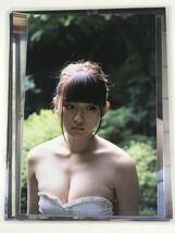 [150μフィルム厚手ラミネート加工］　浅川梨奈12ページ　雑誌の切り抜き　ビキニ水着　下着　グラビア_画像8