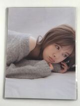 [150μフィルム厚手ラミネート加工］　乃木坂46 白石麻衣9ページ　雑誌の切り抜き　女神の美体グラビア_画像3