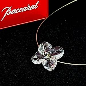 * beautiful goods *Baccarat baccarat necklace OLTE (Optical Line Transmission Equipment) nsia flower flower pendant clear 