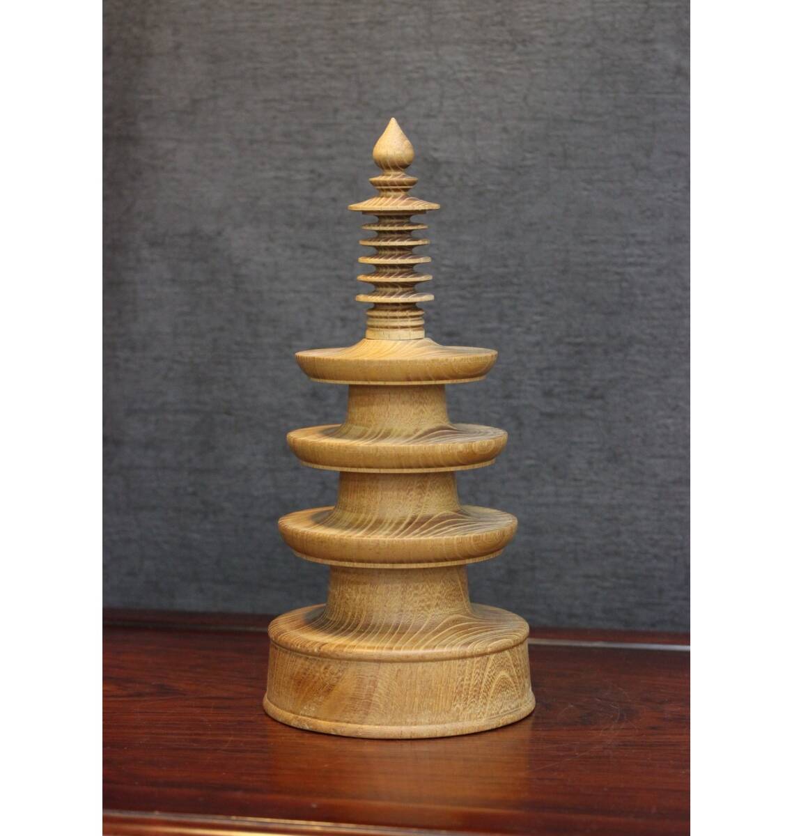 U755-ス12【在庫品】 百万塔 檀木/木製 高さ22.5㎝ 銘無し 仏具/供養塔/仏塔 仏教美術/彫刻/東洋彫刻/木彫り 置物/飾り物