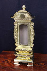 [ stock goods ] memorial tablet / past . times . two -ply times . sleeve attaching original three person gold 6 number height approximately 42.0. law ./.. memorial service / law necessary . name / law name family Buddhist altar / Buddhist altar fittings [H060-s130II]
