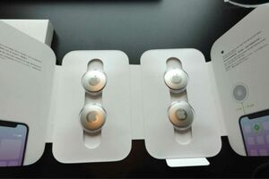 【在庫1/新品未使用/正規品】Apple AirTag 2個セット Air Tag エアタグ【クーポンでどうぞ】