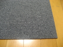 日本製タイルカーペット（１０枚）厚み約6.5mm＜１２７４＞在庫４５枚・訳あり品・１枚１４０円～_画像2
