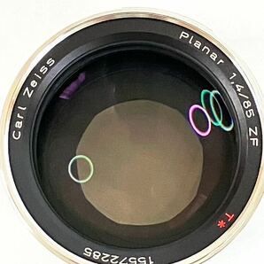 Carl Zeiss PLANAR T＊ 1.4/85mm ZF Lens shade セット   レンズ  箱、取説、一式の画像3