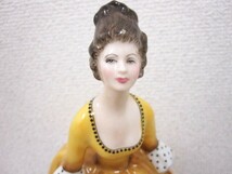 ◎ROYAL DOULTON　ロイヤルドルトン　Coralie　陶器人形　置物_画像6