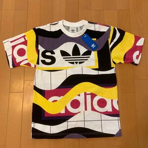 adidas Originals アディダスオリジナルス　半袖Tシャツ　デカトレフォイル　総柄　新品タグ付き　人気デザイン　廃盤品