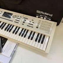 【Gt11】 Roland FA06 シンセサイザー ローランド キーボード 電子ピアノ ケース付き 説明書 1865-130_画像4