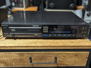 SONY CDプレーヤー　CDP-33 ジャンク