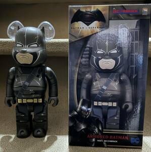 開封品　　BE@RBRICK　ベアブリック　４００％　アーマード　バットマン　