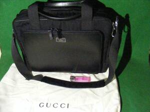 【GUCCI】グッチ　★ ビジネスバッグ　★　中古