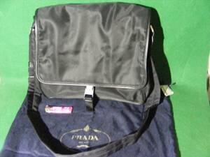 【PRADA】 プラダ　★ ビジネスバッグ　ショルダーバッグ★　中古