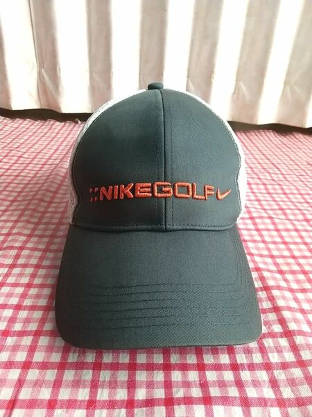 NIKE GOLF　ナイキ ゴルフ　メッシュキャップ　フリーサイズ