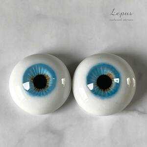 ＊Lepus＊　約18.2mm/19mm　グラスアイ　＃1185