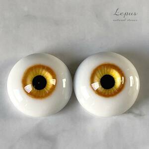 ＊Lepus＊　約18.3mm/18.7mm　グラスアイ　＃1223