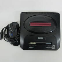 ● 動作未確認 SEGA メガドライブ２ ゲーム機 レトロ アンティーク 激安1円スタート_画像1