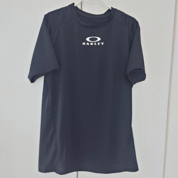 OAKLEY 半袖Tシャツ 黒