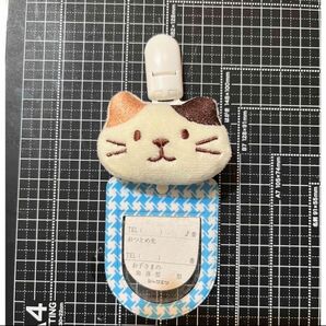 ハンドメイド服に穴が開かない名札クリップ、可愛い猫ちゃん