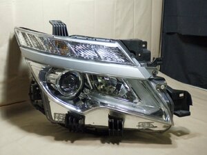 コーティング加工済み 日産 エルグランド TNE52 右ヘッドランプ LED コイト 100-23674 26010-3GP0A レンズ再生済み E52系　前期