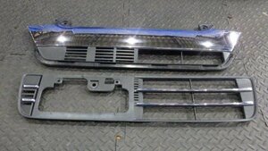 【宮城 塩釜発】中古 FBumperGrille Ｎ－ＢＯＸ DBA-JF1 customG/Aパッケージ Genuine 後期用 上下set ※個person宛発送不可