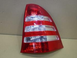 [ Iwate Morioka departure ] used original Benz C Class GH-203261 right tail lamp < private person .. shipping un- possible commodity >