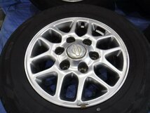 【宮城 塩釜発】中古 タイヤ・アルミホイルセット 4本 純正品 エルグランド E50 215/65R15 6J 6穴 PCD139.7 オフセット+35※個人宛発送不可_画像4