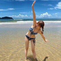 レディース 水着 S デニム ビキニ ショートパンツ 2点セット セクシー 衣装 海 プール デート 卒業 旅行 ホルターネック リゾート 男ウケ_画像4